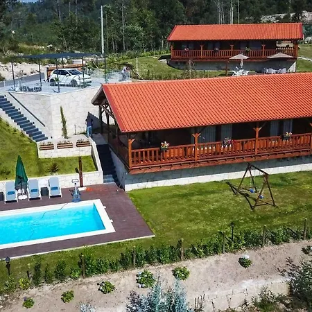 度假居 Refugio De Gestacas