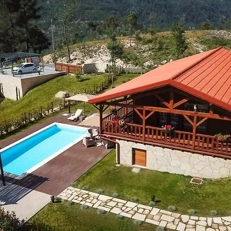 度假居 Refugio De Gestacas